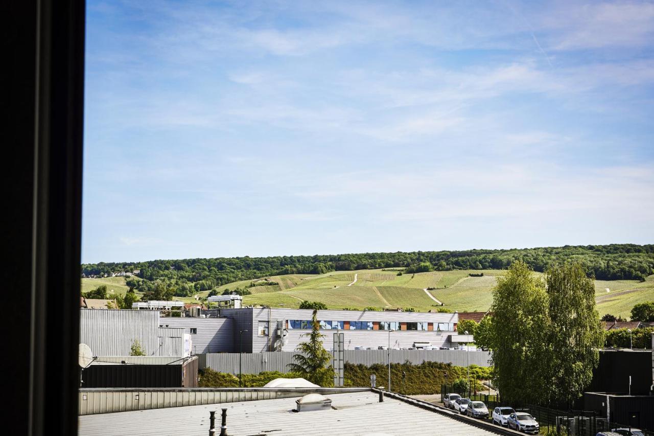 Hotel Logis Bagatelle - 51530 Dizy Zewnętrze zdjęcie